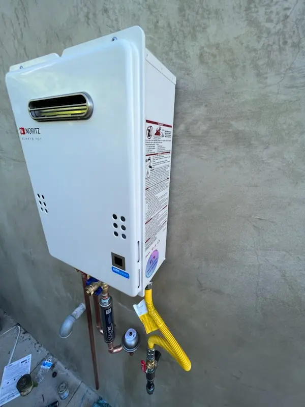 Tankless water heater installation for Rock Island-Samuels Avenue homes